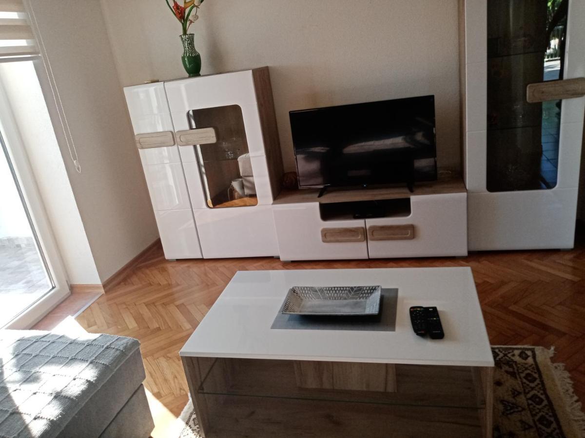 Apartmani Bosco Тиват Экстерьер фото
