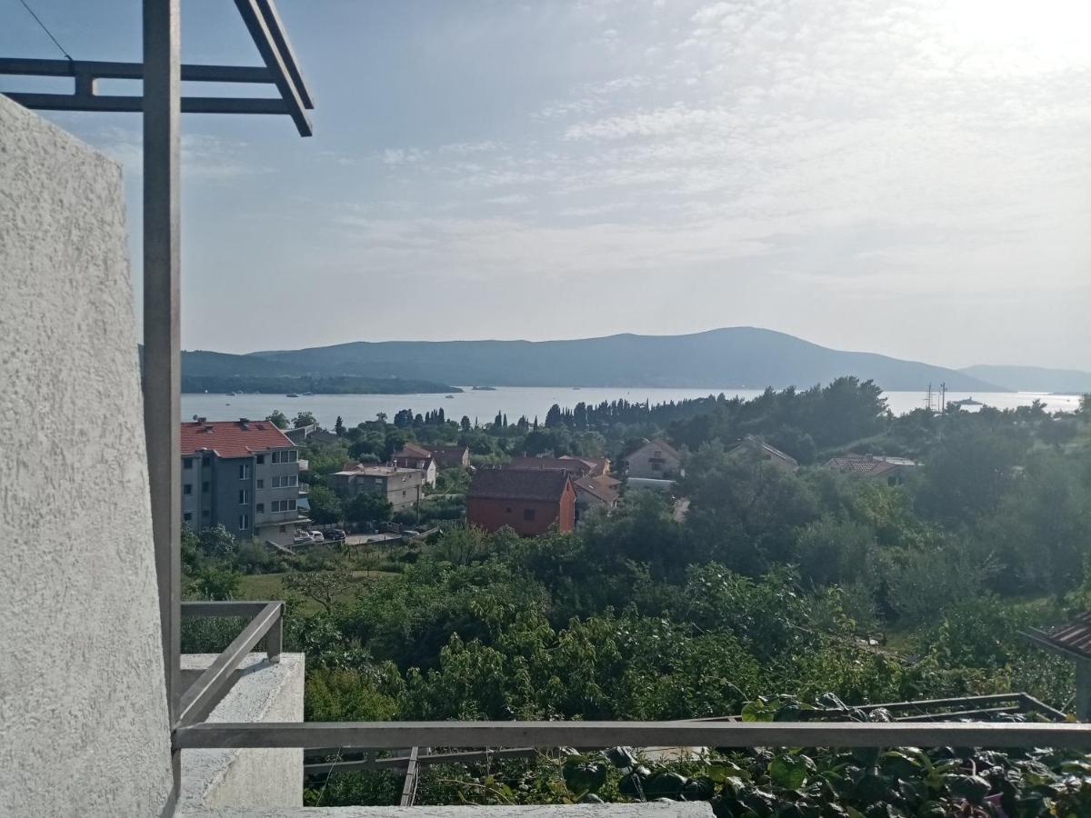 Apartmani Bosco Тиват Экстерьер фото
