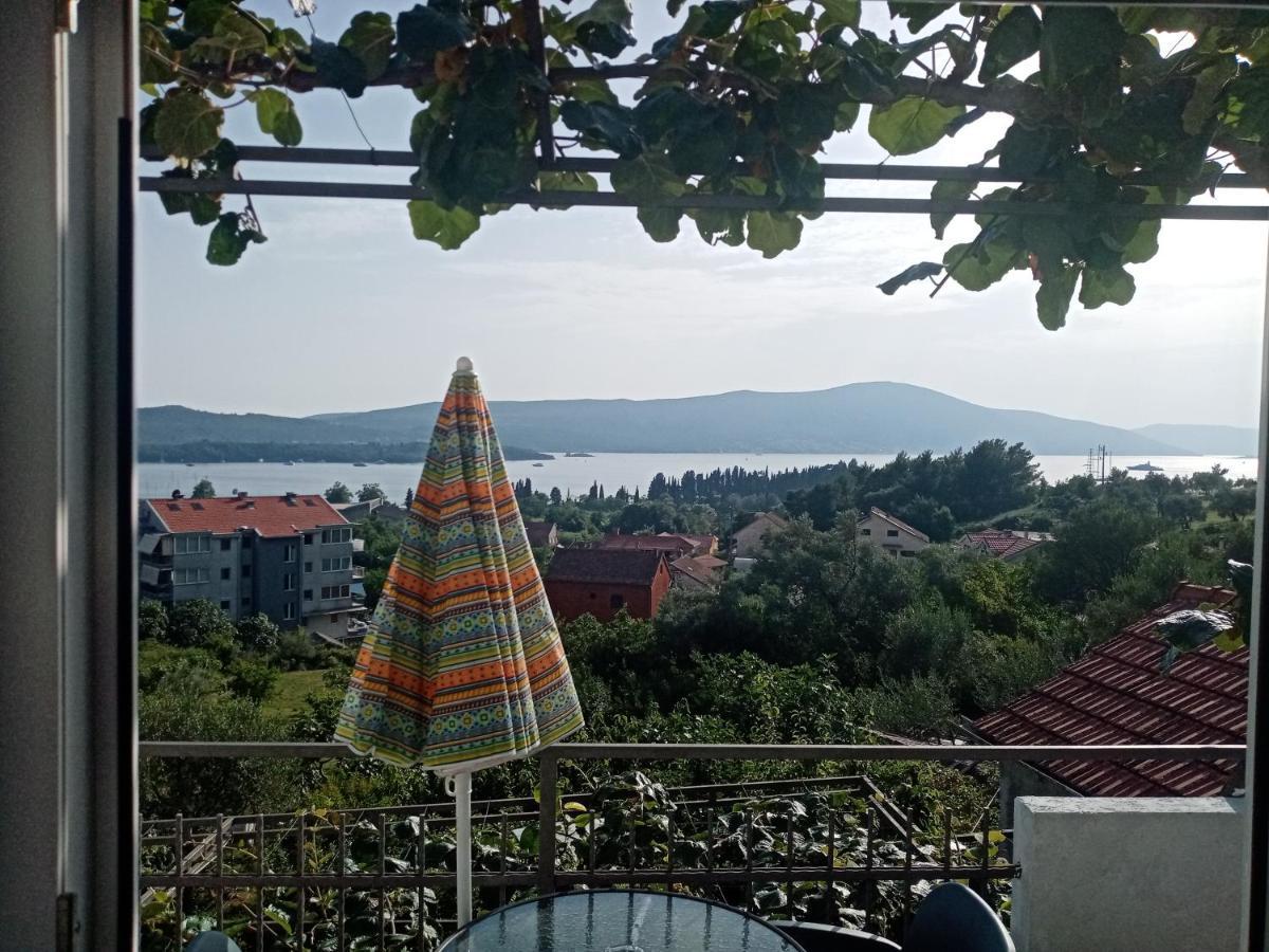 Apartmani Bosco Тиват Экстерьер фото